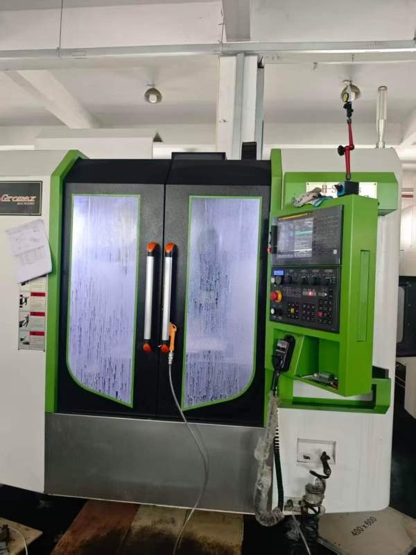 工在位，格勒玛850，三轴线轨，主轴直连12000，价格不.