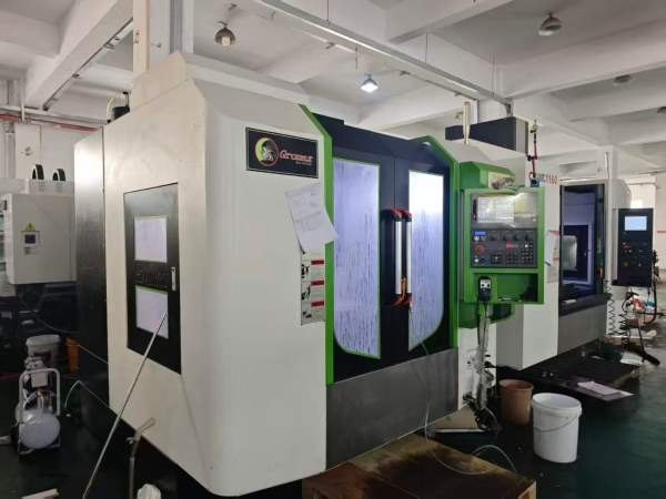 工在位，格勒玛850，三轴线轨，主轴直连12000，价格不.