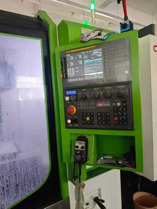 工在位，格勒玛850，三轴线轨，主轴直连12000，价格不.