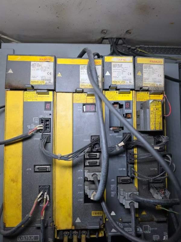 几万块一台需要的联系常州多棱V55，三轴线轨，工作台.