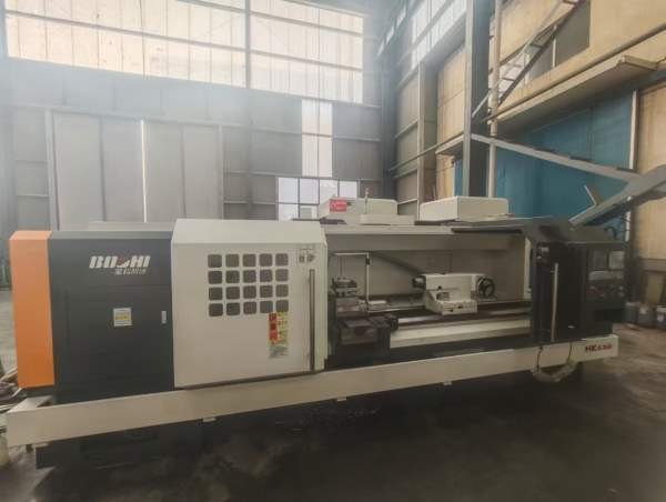 正宗宝鸡61633000数控车，22年设备，广数系统，带滚轮.