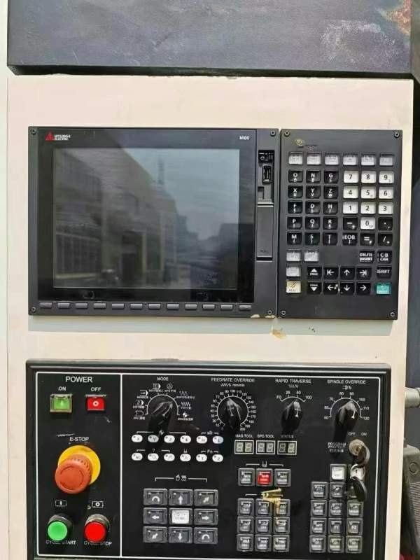 2018年华特855加工中心便宜好用！系统:三菱M80系统主.
