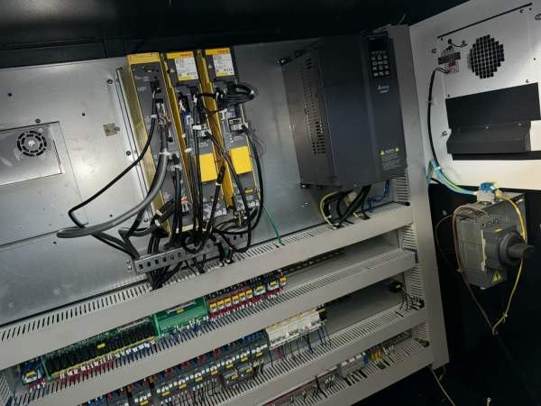 已售1台同款还有2台，纽威重载3米61125，卡盘直径1.25.