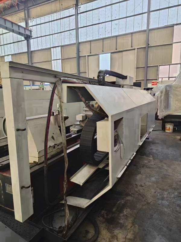 沈阳80285数控车，61803米，导轨宽度600，发那科系统.