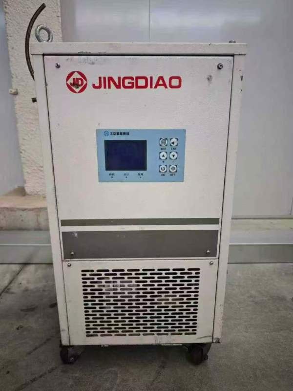 北京精雕:JDLVM550TZ三轴行程:5500/400/350主轴转数:2.