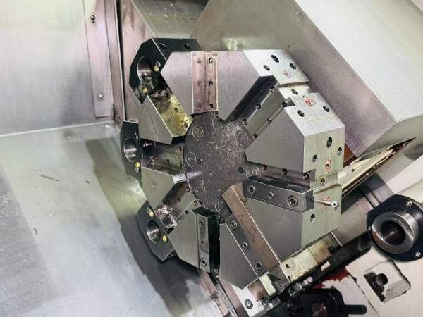 500重型刀塔机9成新22年产云南精机CK-500重型斜轨数控.