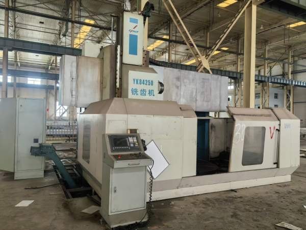 宜春长机YK84250数控铣齿机，西门子系统