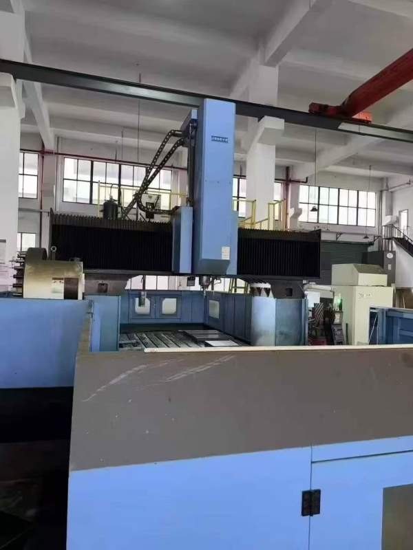 斯可源4028龙门加工中心工作台2.5 X 4米门宽2.8米，门.
