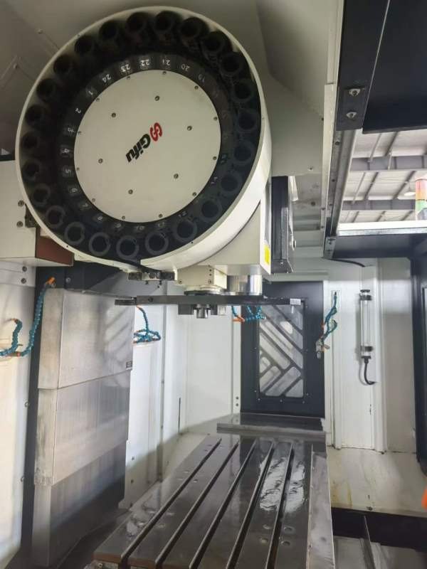台湾珈H玛V-1000L工加中心 三轴滚住线轨.X-Z重轴型6滑.