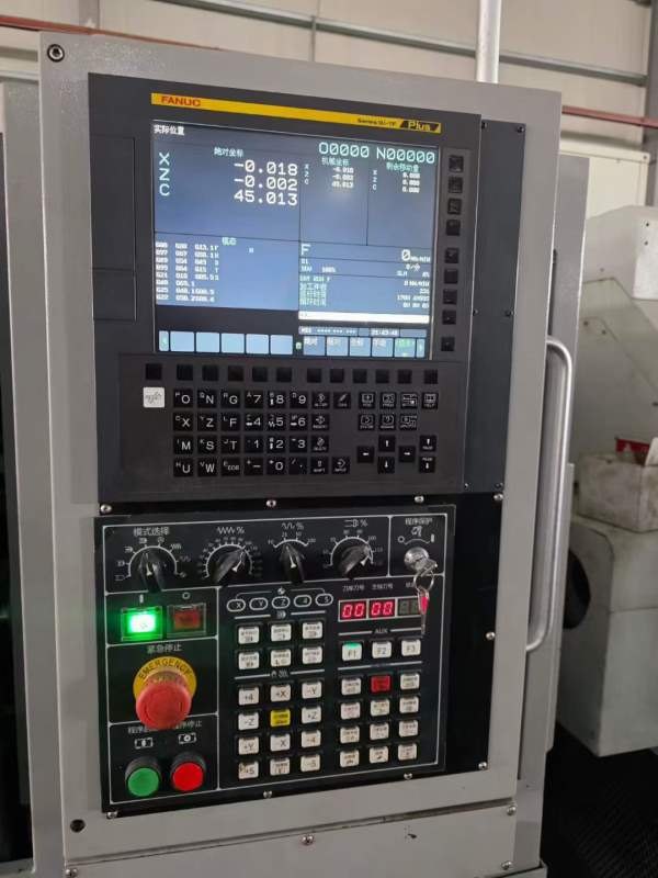 日本津上M08JL5-II数控车床，配8寸千岛液压卡盘加工直.