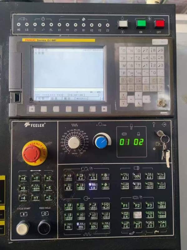 两台台湾友佳FV-800A加工中心，两线一硬、主轴转速100.