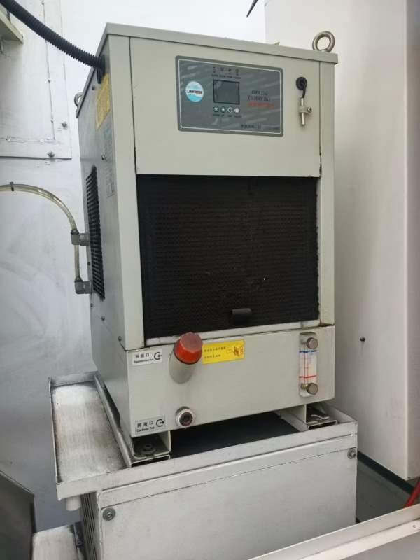 泰州泽川智能1580立式加工中心，BT50主轴八千转速，带.