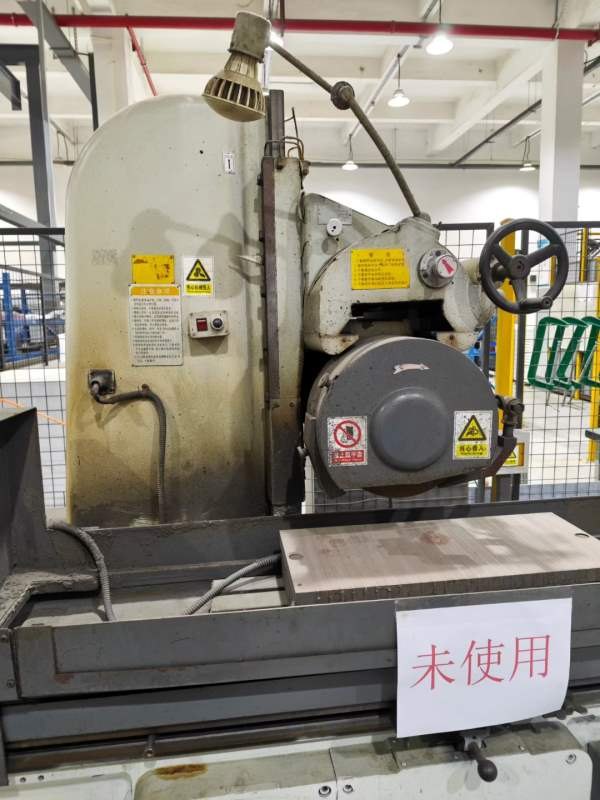 2010年威海华东M7130A平面磨，3001000mm，低价出售