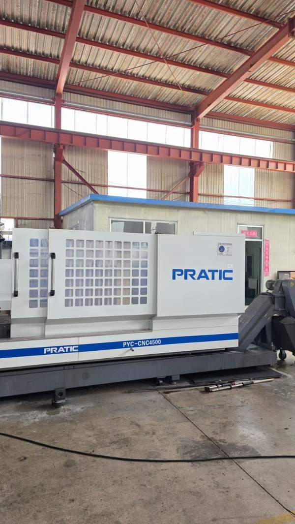 普拉迪PYC4500型材加工机，全铸件床身的配机型，FANUC.