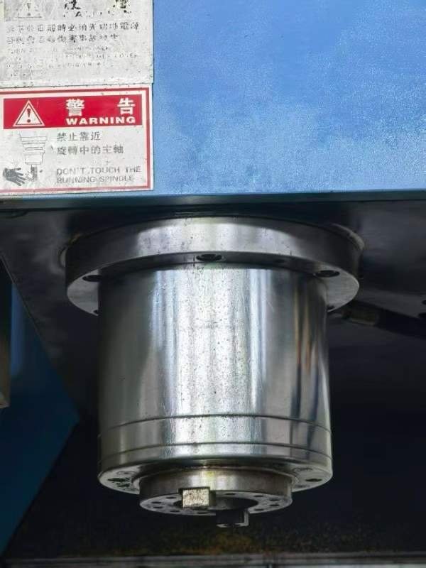 苏州斯可源1890立式加工中心两线一硬光机Y轴四导轨发.