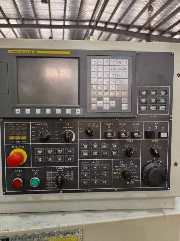 台湾原装进口程泰GLS200数控车，同款2台，发那科TD系.