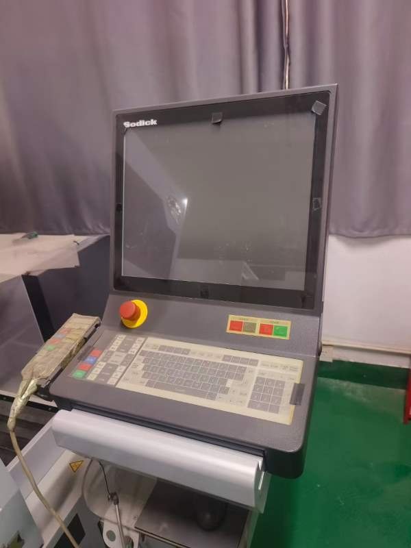沙迪克SPWQ400慢走丝，镜面切割，99新