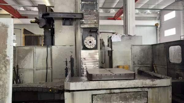 在位出售：台湾原装松颖110数控镗铣卧式加工中心，工.