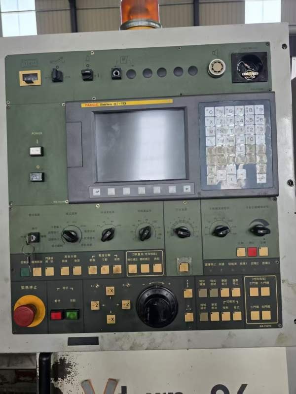 台中精机V26/1100数控车床同款2台。加工直径380-430mm.