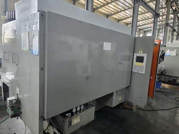 台中精机V26/1100数控车床同款2台。加工直径380-430mm.
