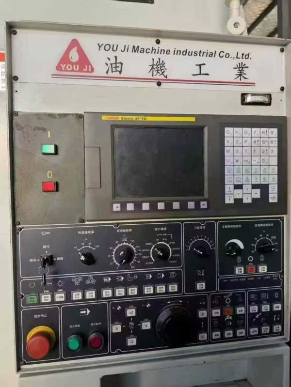 油机数控立车YV320 A，发那科TD系统旋轉徑 700 mm 切.