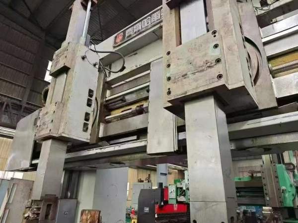 精品，齐重4米DVT40020/32A-NC原装数控双柱立车，加工.