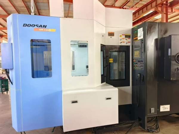 韩国原装斗山HM500双工位卧加，同款5台，FANUC31i系统.
