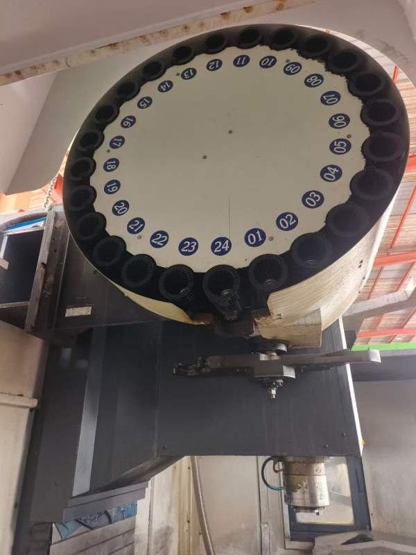山东海特1580重型数控加工中心，BT50主轴24把刀库，发.