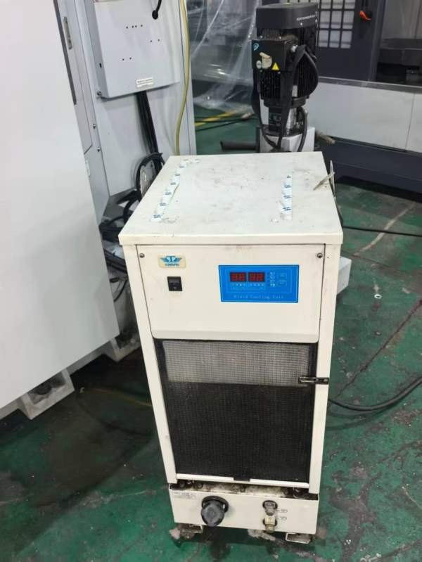 哈挺小钢炮，710 PLus主轴BT40，带中心出水，发那科MF.