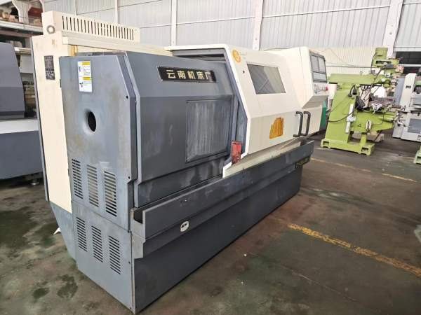 正宗2014年云南CY-K36N1000mm数控车床，广数980TDc系.