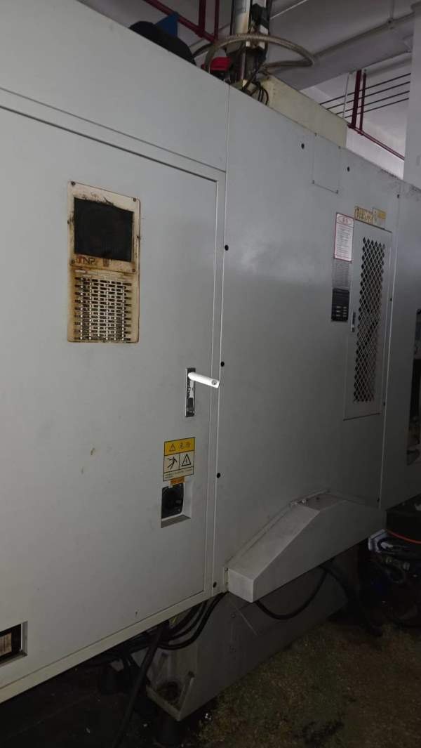台湾亿铨1020立式加工中心，32转台，整机采用米汉纳高.
