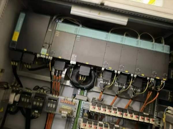 捷克原装道斯数控卧式镗铣加工中心中标了WHQ15 主轴直.