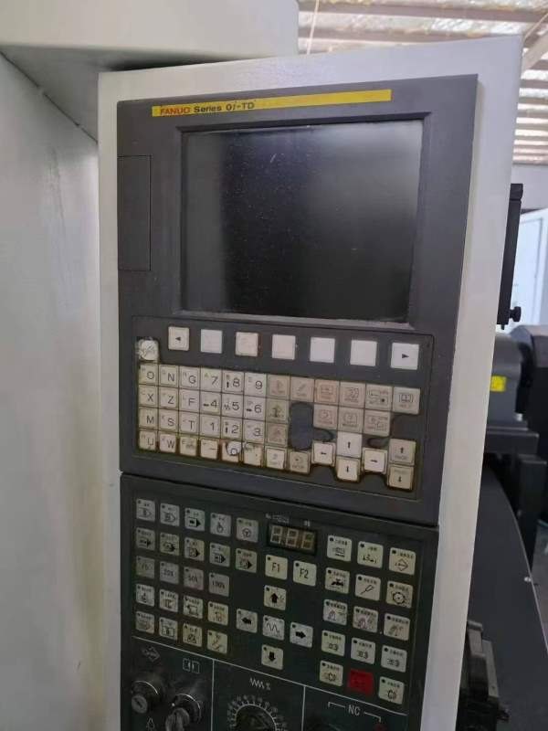 沈阳HTC40150数控车床，12寸卡盘，回转直径700，加工.