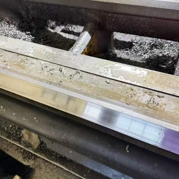 刚拿下原装近百万德州普利森重型管螺纹数控车床QK1334.
