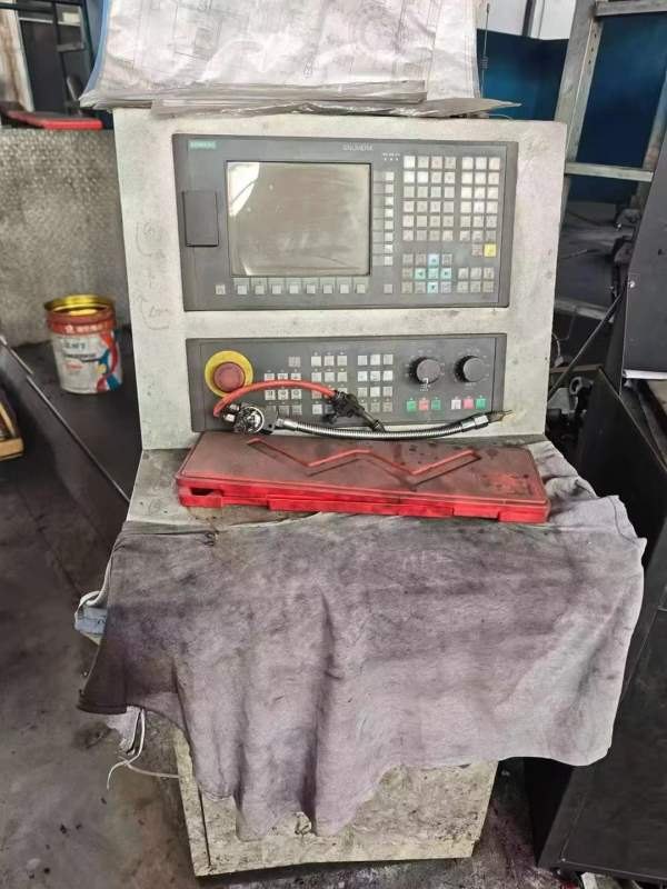在位出售，正宗齐重DVT5米数控立车，加工高度3.15米，.