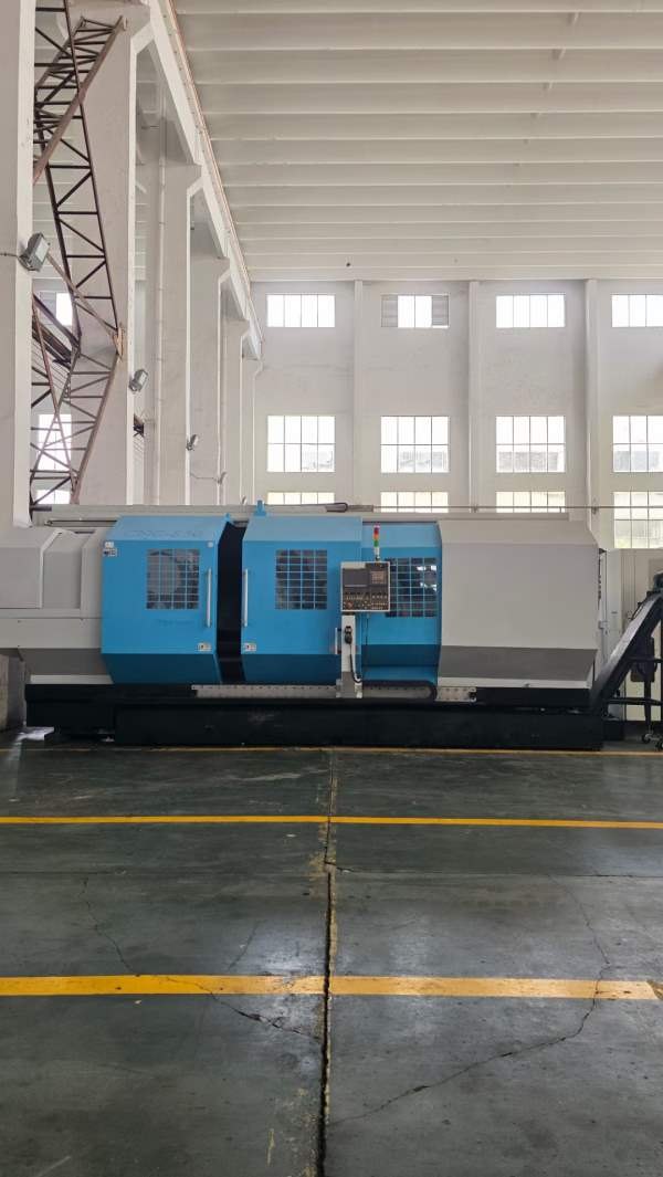台湾原装立仲CNC-S50/3M重切削数控车床，24寸双液压卡.