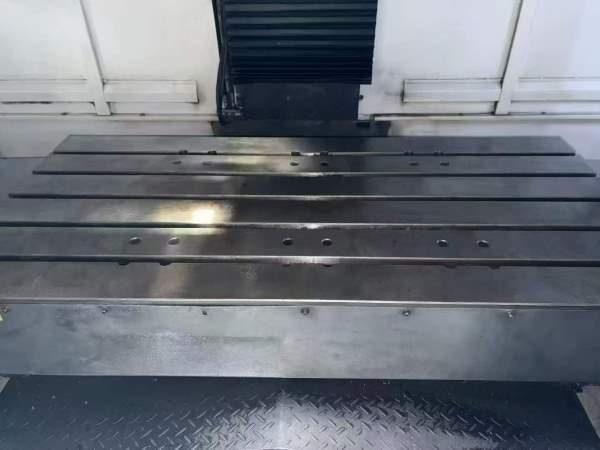 上海普港1580BT50主轴，两线一硬成色准新