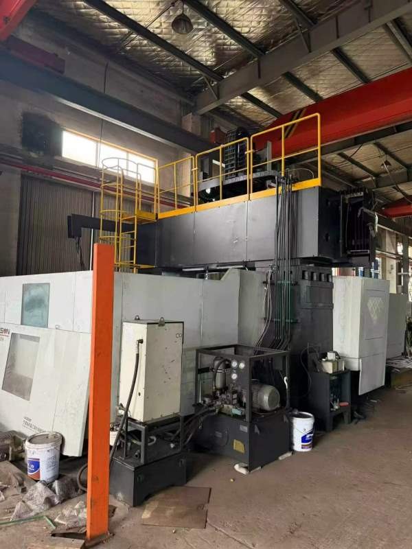 刚买下！海天GRU28龙门加工中心工作台尺寸mm门宽2.8m.