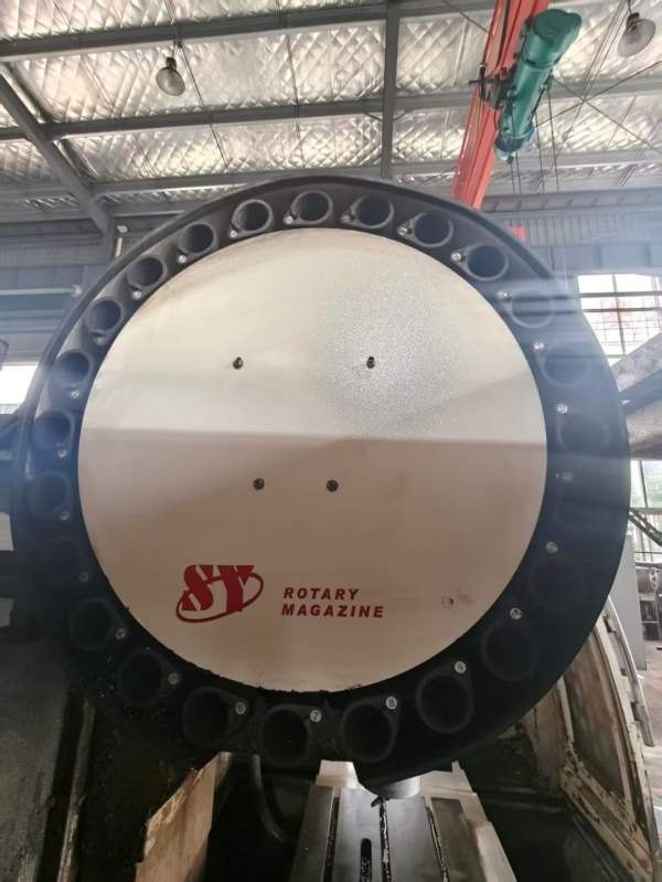 宝鸡850加工中心，三轴硬轨，机械臂刀库，发那科MD系.