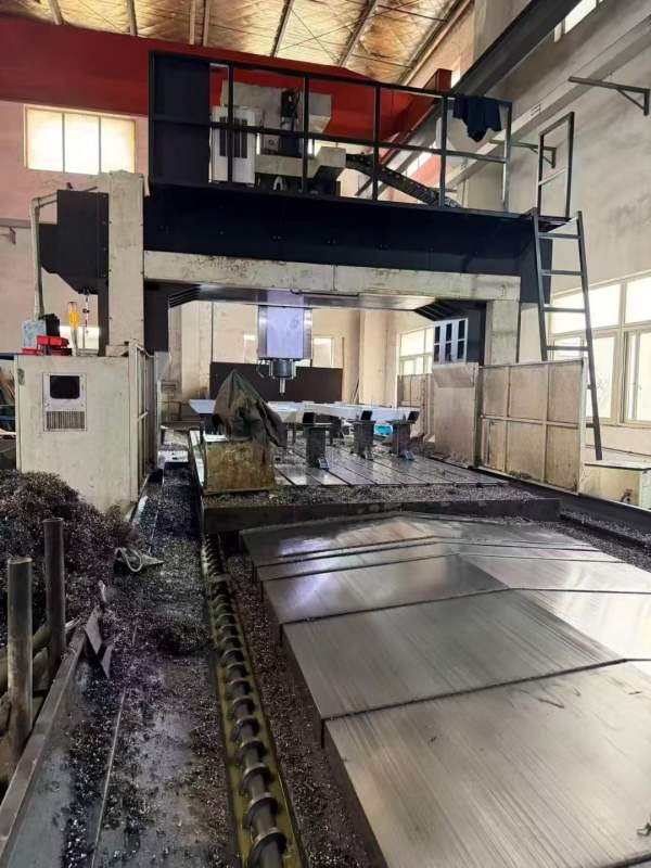 2021年台功6032数控龙门铣，门高1.6米，台面2.5/6米，.