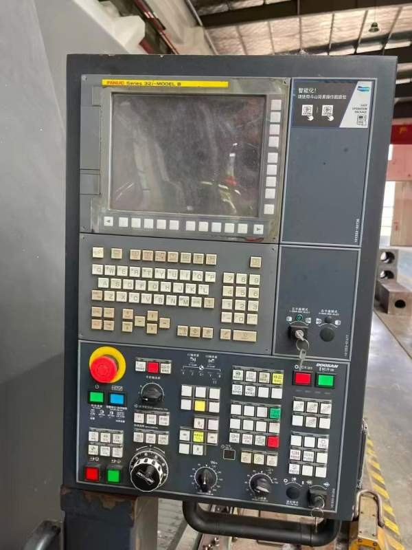 精品斗山数控车床三台斗山PUMA600L，加工长度3米。斗.