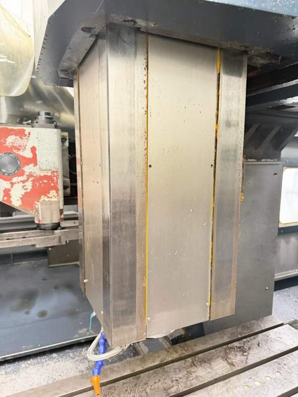 海特1612龙门加工中心，BT50主轴，可中心出水，方滑枕.
