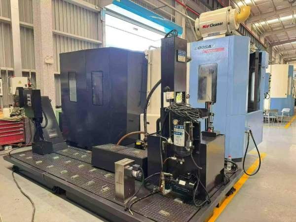 还剩二台：韩国原装斗山HM500双工位卧加，FANUC31i系.