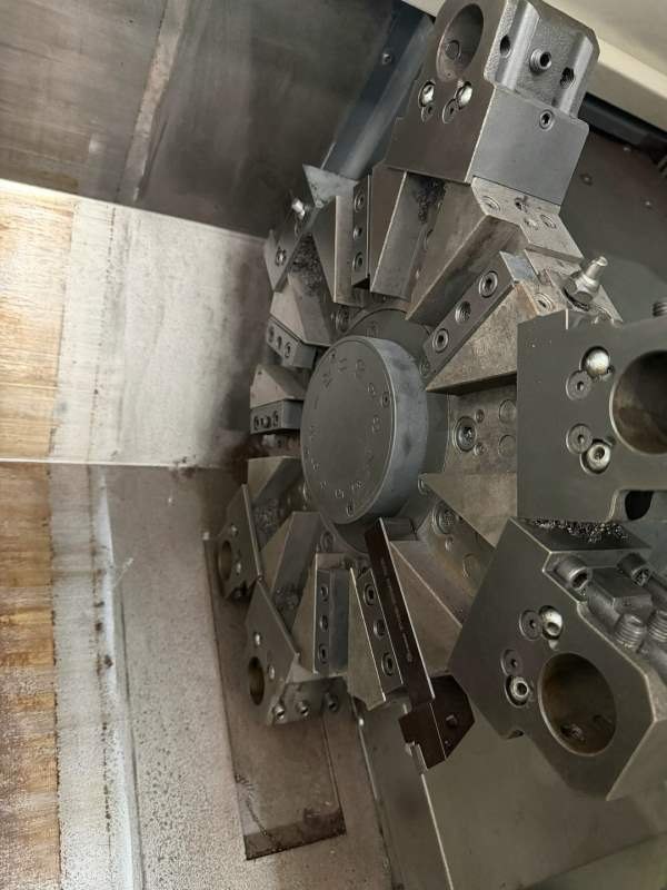 韩国原装威亚se2000c，加工直径：350mm，加工长度：30.