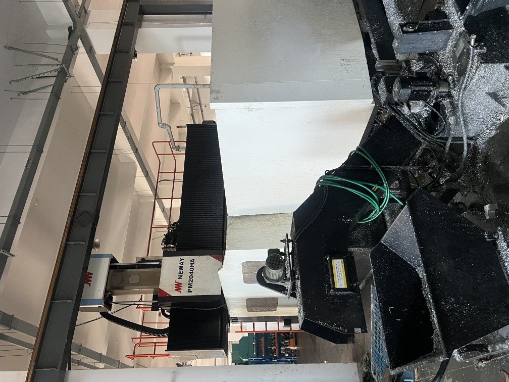 出售纽威龙门