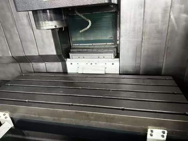 超高性价比马扎克立加马扎克立式加工中心VTC-200BN行.