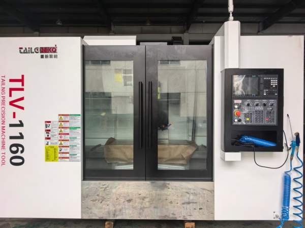 全新未用重型台铃1160加工中心，三轴滚柱线规45宽，主.