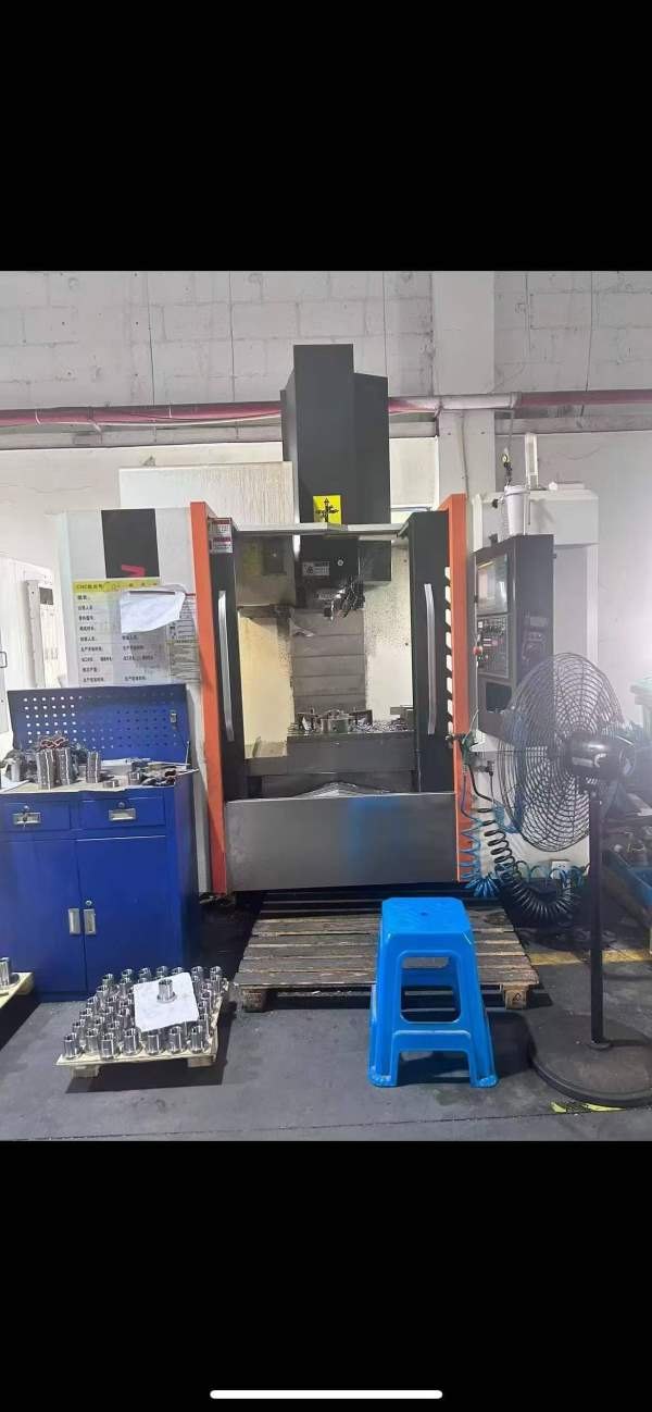 浙江迈兴途V856立式加工中心、发那科plus系统、三轴线.