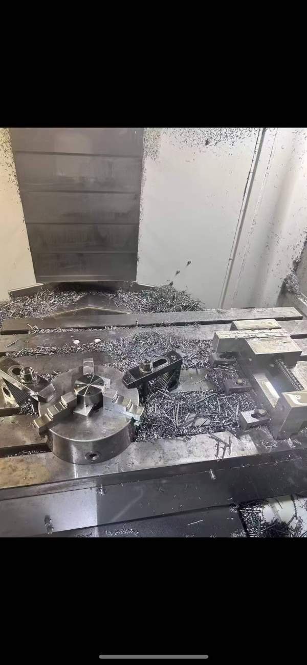 浙江迈兴途V856立式加工中心、发那科plus系统、三轴线.