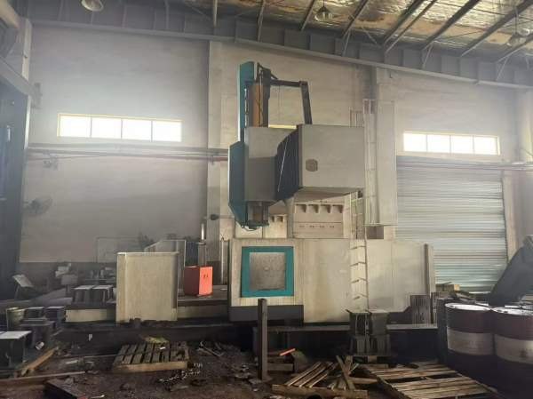 常州野凌4027龙门方滑枕Z轴行程1500工作台4200-2500龙.